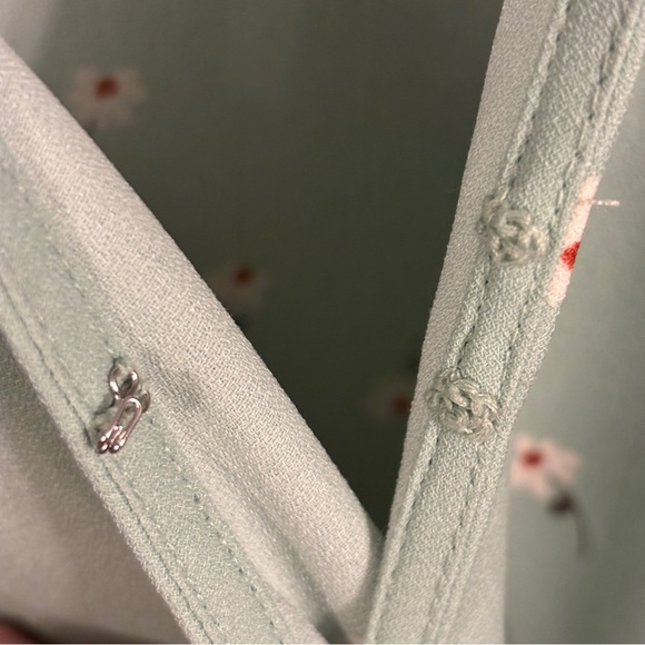 LC Lauren Conrad Sage Green Floral Wrap Midi Dress M1 - Picture 7 of 9